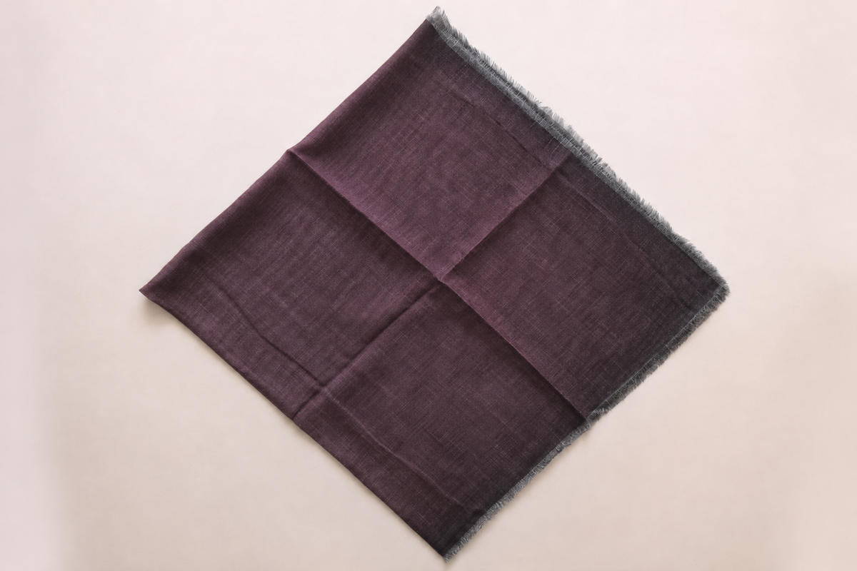 PreTie Dark Gradient Border - Dusty Burgandy